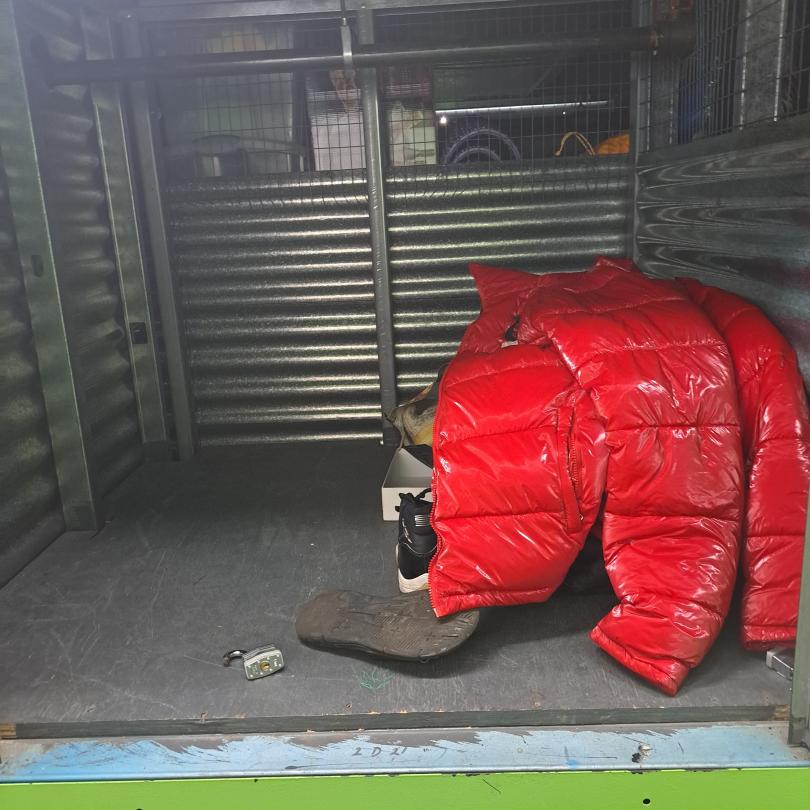 Storage Unit Auction in Yonkers, NY at Storage Post Yonkers STAU010208 ends on 8th January